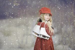 découvrez le plaisir du patinage sur glace ! que vous soyez débutant ou expert, vivez des moments inoubliables sur la glace. rejoignez-nous pour des sessions de patinage, des cours et des événements festifs. évadez-vous et amusez-vous en famille ou entre amis sur notre patinoire.